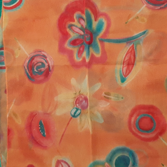 2 fashion scarves - Picture 1 of 3
